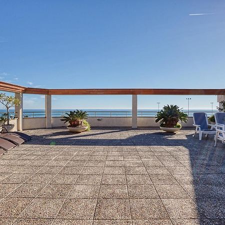 Vistas Al Mar. Gran Terraza Apartment กาเลญา ภายนอก รูปภาพ